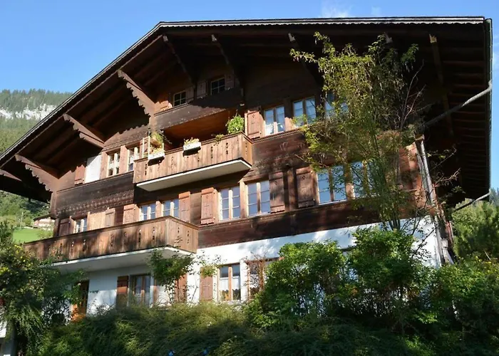 Akelei - Gross By Interhome *